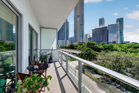 Condo in Miami, Florida, 1 bedroom  № 2249815 - photo 18