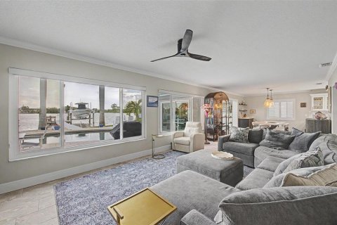 Villa ou maison à vendre à Tarpon Springs, Floride: 3 chambres, 213.58 m2 № 2319087 - photo 30