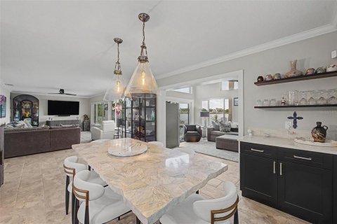 Villa ou maison à vendre à Tarpon Springs, Floride: 3 chambres, 213.58 m2 № 2319087 - photo 22