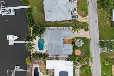 Villa ou maison à vendre à Tarpon Springs, Floride: 3 chambres, 213.58 m2 № 2319087 - photo 10