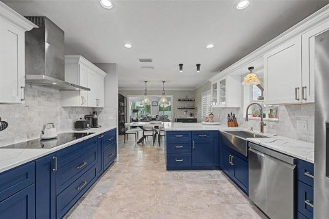 Villa ou maison à vendre à Tarpon Springs, Floride: 3 chambres, 213.58 m2 № 2319087 - photo 15