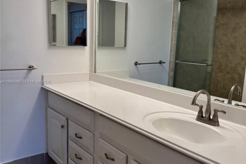 Condo in Boca Raton, Florida, 2 bedrooms  № 2058184 - photo 21