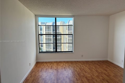 Condo in Boca Raton, Florida, 2 bedrooms  № 2058184 - photo 18