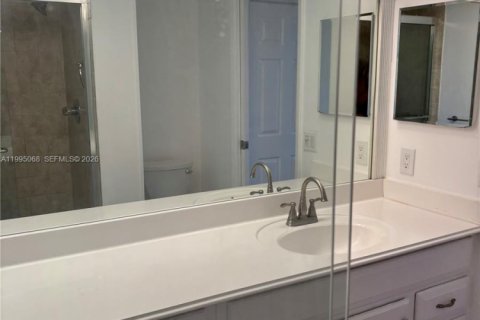 Condo in Boca Raton, Florida, 2 bedrooms  № 2058184 - photo 20