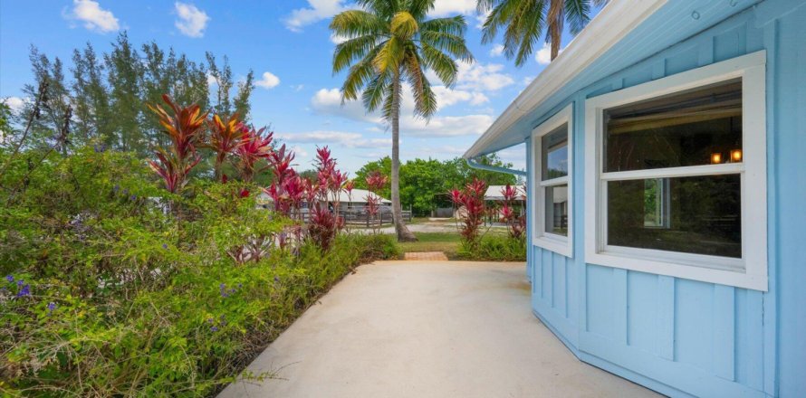 House in Wellington, Florida 3 bedrooms, 153.38 sq.m. № 1188828