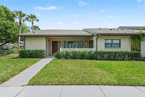 Villa ou maison à vendre à Oldsmar, Floride: 2 chambres, 116.13 m2 № 2132150 - photo 3