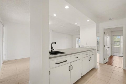 Villa ou maison à vendre à Oldsmar, Floride: 2 chambres, 116.13 m2 № 2132150 - photo 27
