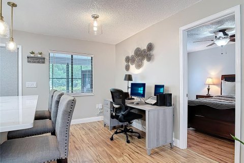 Villa ou maison à vendre à Deltona, Floride: 3 chambres, 155.8 m2 № 1912223 - photo 6