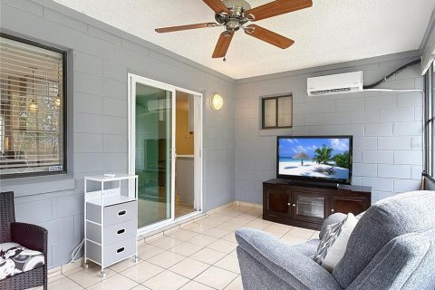 Villa ou maison à vendre à Deltona, Floride: 3 chambres, 155.8 m2 № 1912223 - photo 27