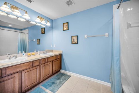 Touwnhouse à vendre à Riverview, Floride: 3 chambres, 152.73 m2 № 2222400 - photo 17