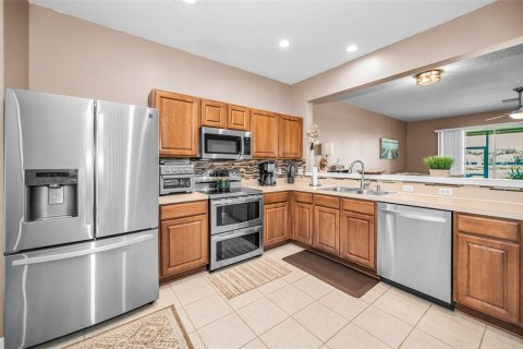 Touwnhouse à vendre à Riverview, Floride: 3 chambres, 152.73 m2 № 2222400 - photo 8