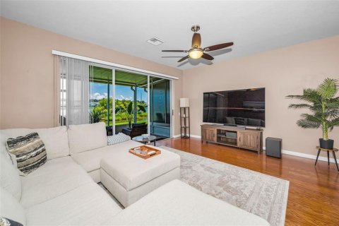 Touwnhouse à vendre à Riverview, Floride: 3 chambres, 152.73 m2 № 2222400 - photo 11