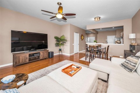 Touwnhouse à vendre à Riverview, Floride: 3 chambres, 152.73 m2 № 2222400 - photo 12