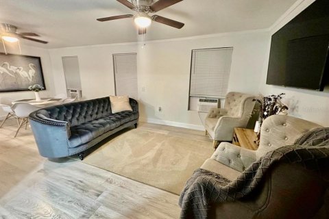 House in Mulberry, Florida 3 bedrooms, 79.9 sq.m. № 1829204 - photo 9