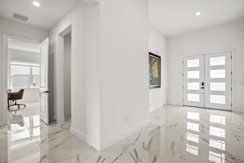 Casa en venta en Orlando, Florida, 4 dormitorios, 277.68 m2 № 1899972 - foto 17