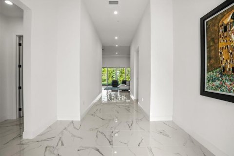 Casa en venta en Orlando, Florida, 4 dormitorios, 277.68 m2 № 1899972 - foto 16