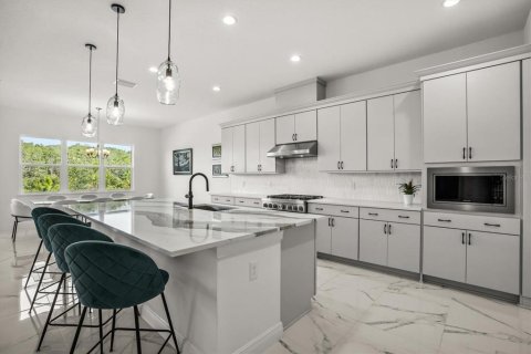 Casa en venta en Orlando, Florida, 4 dormitorios, 277.68 m2 № 1899972 - foto 7