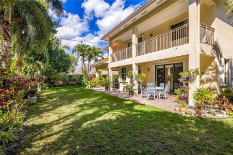 Villa ou maison à vendre à Cutler Bay, Floride: 5 chambres, 366.5 m2 № 2007976 - photo 14