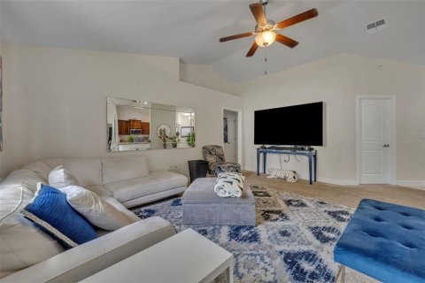 Casa en venta en Leesburg, Florida, 4 dormitorios, 160.63 m2 № 1918524 - foto 8
