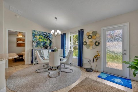 Casa en venta en Leesburg, Florida, 4 dormitorios, 160.63 m2 № 1918524 - foto 11