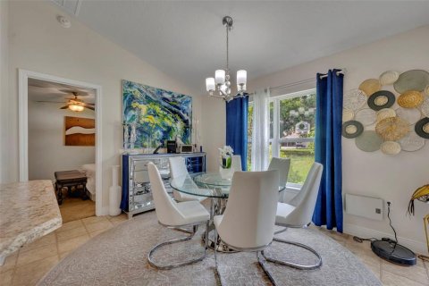 Casa en venta en Leesburg, Florida, 4 dormitorios, 160.63 m2 № 1918524 - foto 12