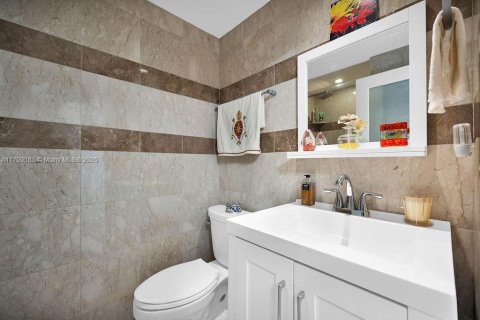 Copropriété à vendre à Miami Beach, Floride: 1 chambre, 86.4 m2 № 1937382 - photo 9
