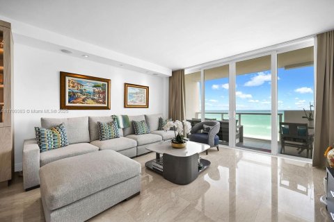 Copropriété à vendre à Miami Beach, Floride: 1 chambre, 86.4 m2 № 1937382 - photo 17