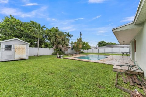 Villa ou maison à vendre à Miami Gardens, Floride: 3 chambres, 101.82 m2 № 1933099 - photo 22