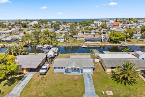 Villa ou maison à vendre à Hudson, Floride: 2 chambres, 97.36 m2 № 2223642 - photo 25