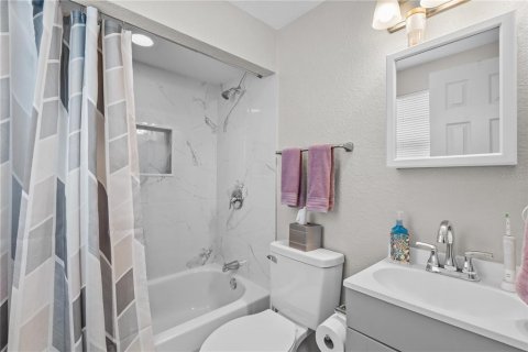 Villa ou maison à vendre à Hudson, Floride: 2 chambres, 97.36 m2 № 2223642 - photo 19