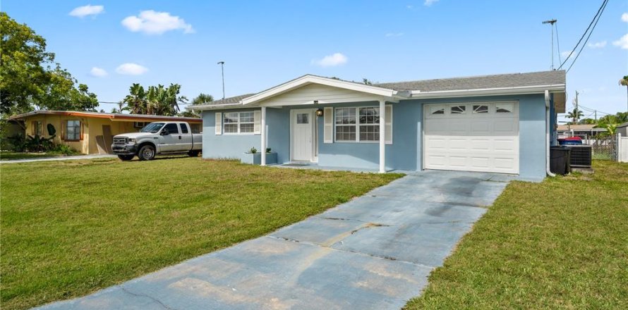 Villa ou maison à Hudson, Floride 2 chambres, 97.36 m2 № 2223642