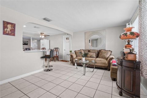 Villa ou maison à vendre à Hudson, Floride: 2 chambres, 97.36 m2 № 2223642 - photo 3