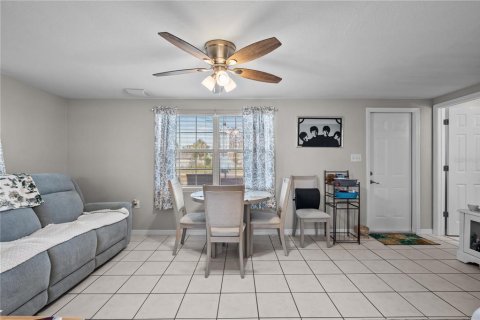 Villa ou maison à vendre à Hudson, Floride: 2 chambres, 97.36 m2 № 2223642 - photo 20