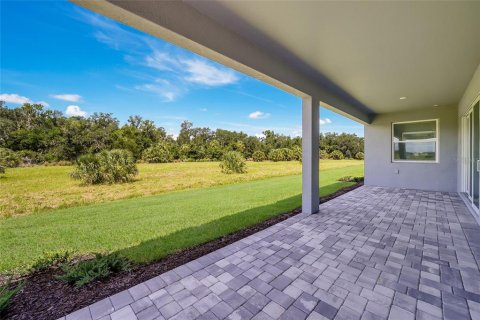 House in Parrish, Florida 3 bedrooms, 239.78 sq.m. № 2226464 - photo 29
