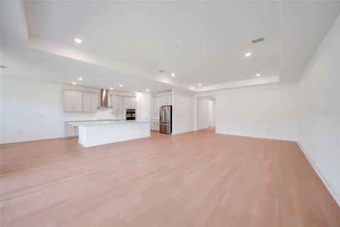 House in Parrish, Florida 3 bedrooms, 239.78 sq.m. № 2226464 - photo 2