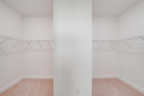 House in Parrish, Florida 3 bedrooms, 239.78 sq.m. № 2226464 - photo 20