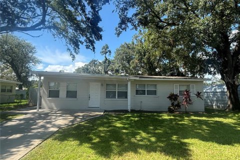 Casa en alquiler en Tampa, Florida, 3 dormitorios, 93.83 m2 № 1877364 - foto 17