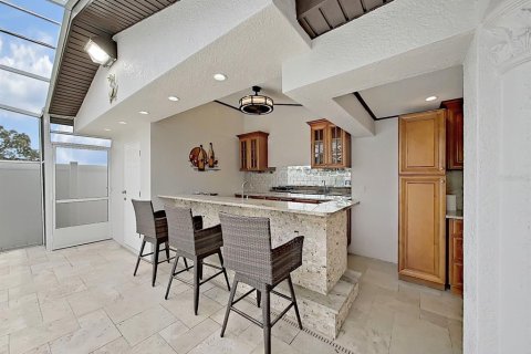 House in Tampa, Florida 4 bedrooms, 174.75 sq.m. № 1822714 - photo 18