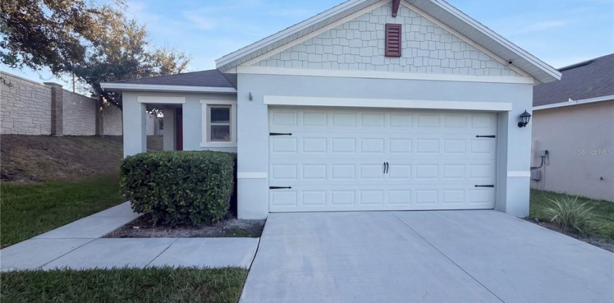 Villa ou maison à Ocoee, Floride 3 chambres, 140.28 m2 № 2408228