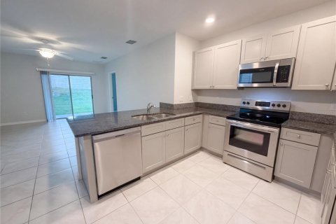 Villa ou maison à vendre à Ocoee, Floride: 3 chambres, 140.28 m2 № 2408228 - photo 4