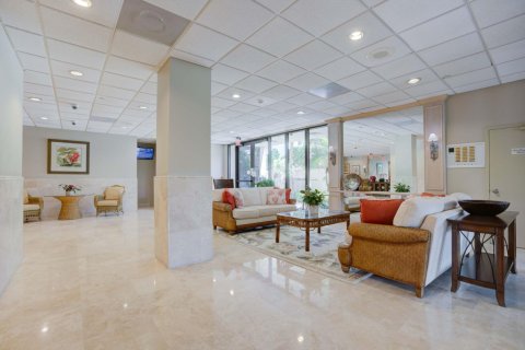 Condo in Juno Beach, Florida, 2 bedrooms  № 1141540 - photo 1