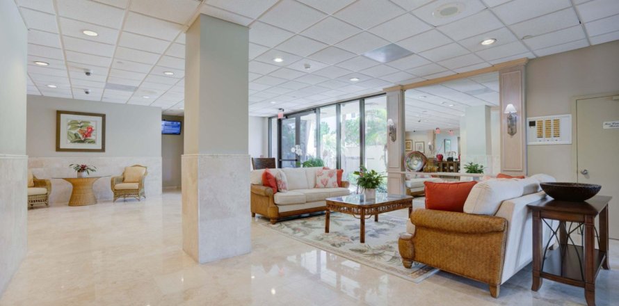 Condo in Juno Beach, Florida, 2 bedrooms  № 1141540