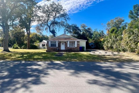 Commercial property in Lake Mary, Florida № 1519732 - photo 3