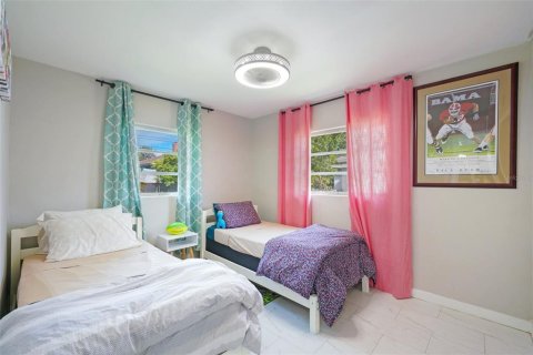 Casa en venta en Clearwater, Florida, 3 dormitorios, 130.25 m2 № 1914728 - foto 15