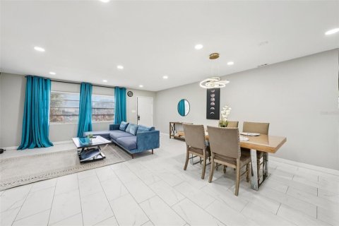 Casa en venta en Clearwater, Florida, 3 dormitorios, 130.25 m2 № 1914728 - foto 6