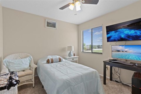 House in Casselberry, Florida 3 bedrooms, 176.42 sq.m. № 1560775 - photo 26