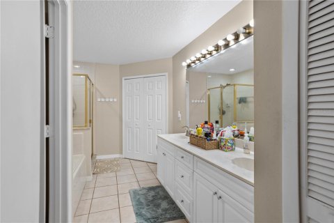 House in Casselberry, Florida 3 bedrooms, 176.42 sq.m. № 1560775 - photo 22