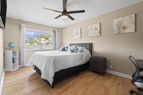 Купить таунхаус в Лодерхилл, Флорида 2 спальни, 120.22м2, № 1956827 - фото 26