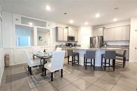 Apartamento en alquiler en Bradenton, Florida, 3 dormitorios, 145.11 m2 № 1812731 - foto 3