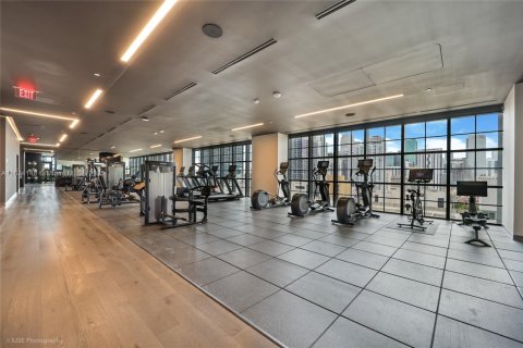 Купить кондоминиум в Майами, Флорида 2 спальни, 99.59м2, № 1813954 - фото 26